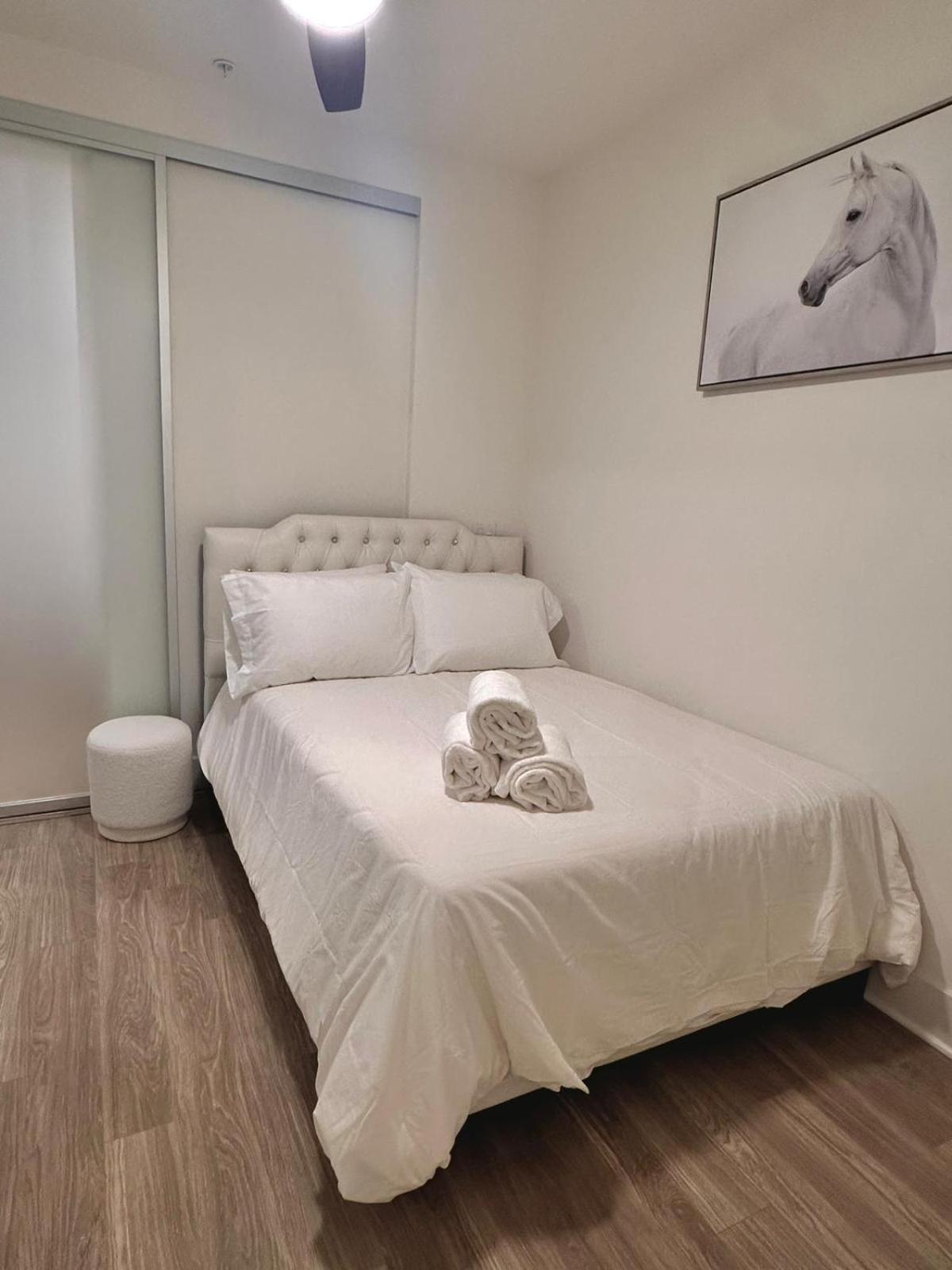 Cozy One Bedroom & Loft Sunset Free Off Site Parking And Wifi Лос-Анджелес Экстерьер фото